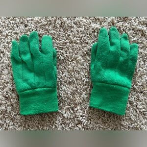 Green Toddler Gloves